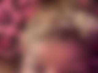 free giveaways august's Live Sex Cam Show