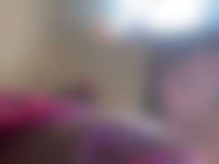 free giveaways august's Live Sex Cam Show