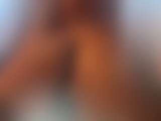 Live cam show with WHO LOVES FEET - Shower on Camsoda