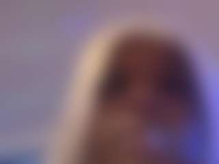 Live cam show with WHO LOVES FEET - Shower on nudelive.tv