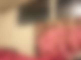Live cam show with WHO LOVES FEET - Mobile on livesexfox.com