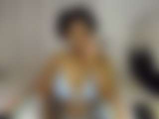 Live cam show with Bianca - Ebony on TottyGirls