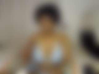 Live cam show with Bianca - Ebony on galaxygirlnitro.com