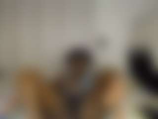 Live cam show with Bianca - Ebony Big Tits on SmokeAndPoke