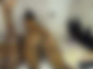 Live cam show with Bianca - Ebony on liverealitysex.com