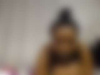 Live cam show with Bianca - Average on camwithhim.com