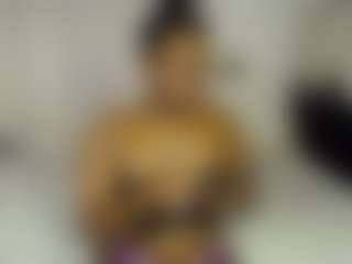 Live cam show with Bianca - Ass Clapping on Camsoda