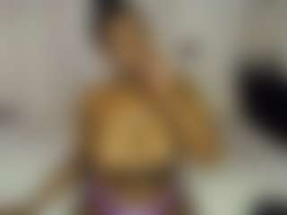 Live cam show with Bianca - Ebony Teen (18+) on wildcum.com
