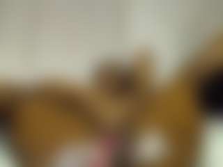 Live cam show with Bianca - Bedroom Teen (18+) on wildcum.com