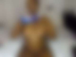 Live cam show with Bianca - Black Fetish on sexylive.show