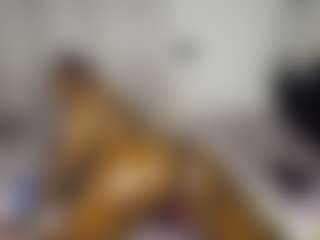 Live cam show with Bianca - Asshole Curvy on crypto-cams