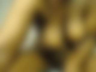 Live cam show with Bianca - Ass Clapping on Gym Cam Girls