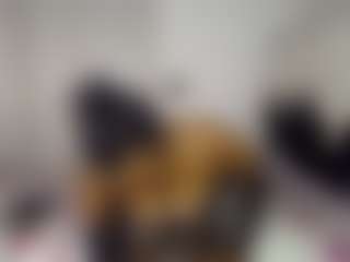 Live cam show with Bianca - College on liverealitysex.com