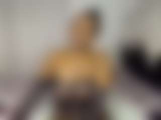 Live cam show with Bianca - Bikini on Dolls Live