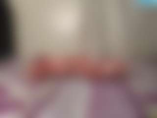 Live cam show with Bianca - Average on Camsoda