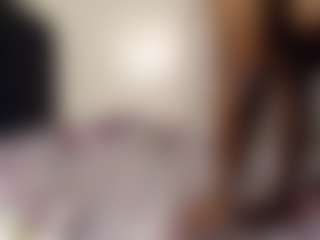 Live cam show with Bianca - Bedroom on SpunkLive