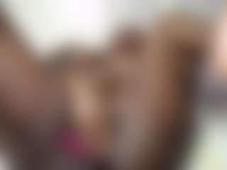 Live cam show with Bianca - Striptease on intimatelivegirls.com