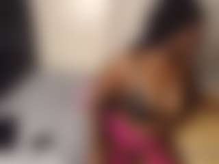 Live cam show with Bianca - Ebony on nudelive.tv
