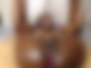 Show live cam dengan Bianca - Ass Bouncing di Camsoda