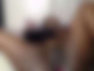Live cam show with Bianca - Big Tits Curvy on camgirlchat.live