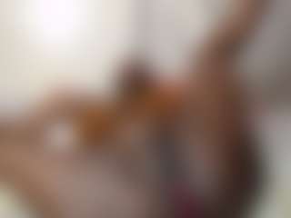 Live cam show with Bianca - Twerk on TeamSkeetLive