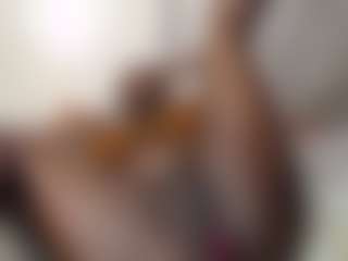 Live cam show with Bianca - Ebony Big Ass on TeamSkeetLive