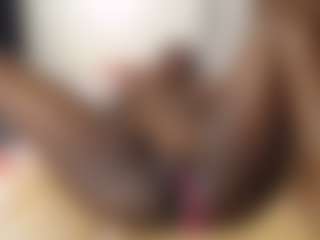 Live cam show with Bianca - Twerk Young Adult on LiveSexCams6