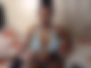 Live cam show with Bianca - Public Ebony on Camsoda