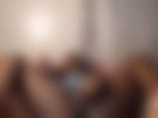 Live cam show with Bianca - Striptease on Soda Cam