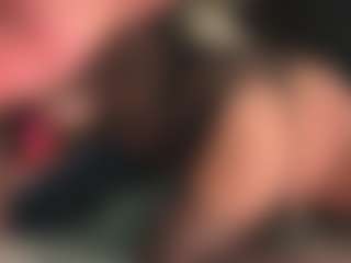 Live cam show with KimKolt - Green Eyes on UwU Esports