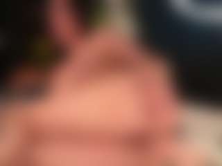 Live cam show with KimKolt - Latina on Stripli.com