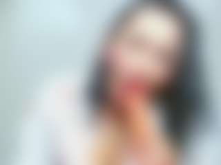 Live cam show with Nicol-Jaramillo - Cum Swallowing on Latina Girls