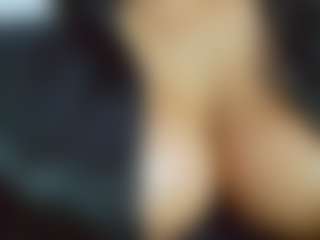 Live cam show with Nicol-Jaramillo - Living Room on Camsoda
