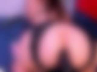 Live cam show with VeronicaRyan - MILF on CSO-WL