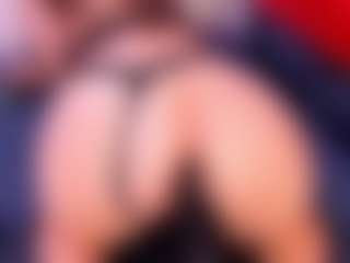 Live cam show with VeronicaRyan - Brown Eyes on Streamer API