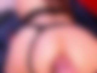Live cam show with VeronicaRyan - Mature MILF on Uber Horny
