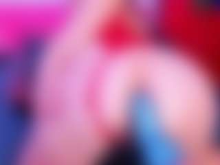 Live cam show with VeronicaRyan - Solo on CamClone