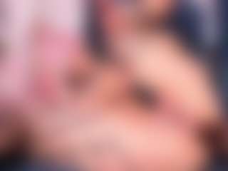 Live cam show with VeronicaRyan - Curvy Middle Aged on xxxlivecams.org