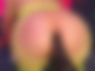 Live cam show with VeronicaRyan - Tease on crypto-cams