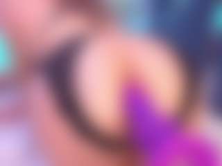VeronicaRyan's Live Sex Cam Show
