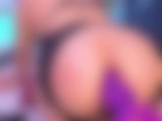 VeronicaRyan's Live Sex Cam Show