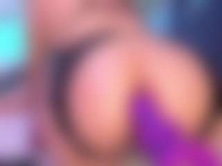 VeronicaRyan's Live Sex Cam Show