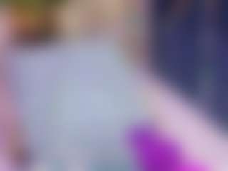 Live cam show with VeronicaRyan - Spy Granny on madthumbs