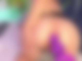 VeronicaRyan's Live Sex Cam Show
