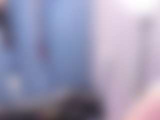 Live cam show with VeronicaRyan - Public Brown Hair on Camsoda