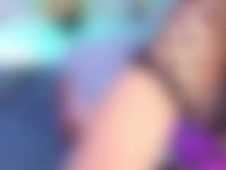 Live cam show with VeronicaRyan - Solo on CamClone