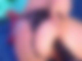 VeronicaRyan's Live Sex Cam Show