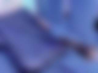 VeronicaRyan MILF webcam performer live streaming