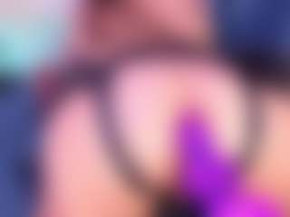 Live cam show with VeronicaRyan - Mature MILF on Cam Slut