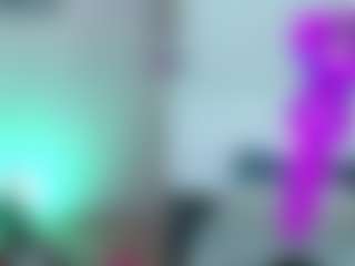 Live cam show with VeronicaRyan - Full Nudity on madthumbs